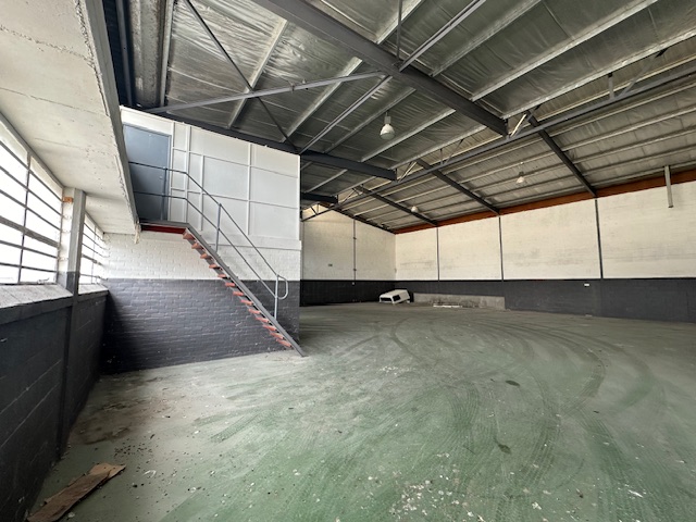 To Let commercial Property for Rent in Retreat Industrial Western Cape